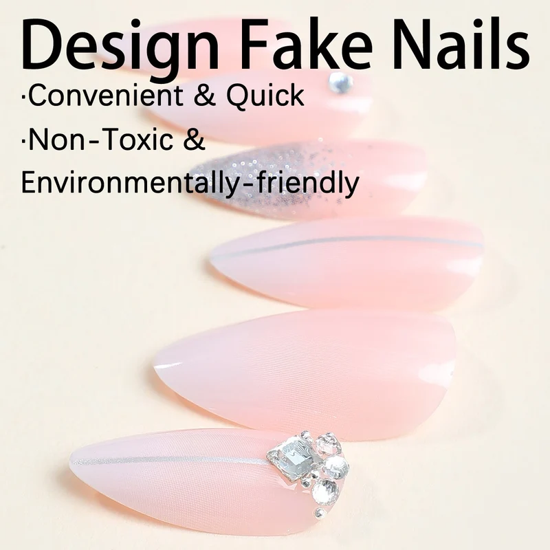 Kunstnagelset mit eleganten Glitzer- und Strassakzenten Brehn