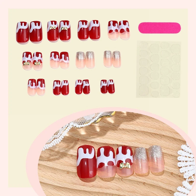 Kunstnagelset mit festlichen Weihnachtsmotiven Brehn