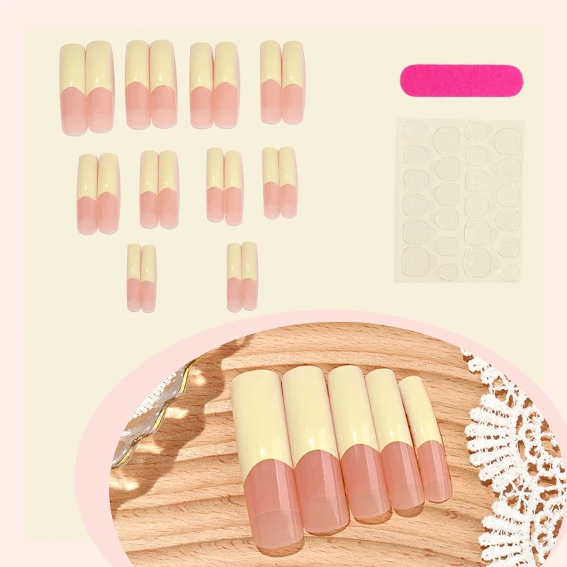 Kunstnagelset mit eleganten französischen Spitzen und hochwertigen Materialien Brehn
