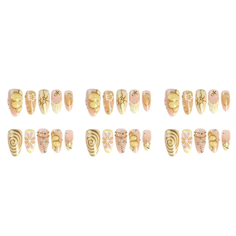 Kunstnagelset mit eleganten floralen Verzierungen Brehn