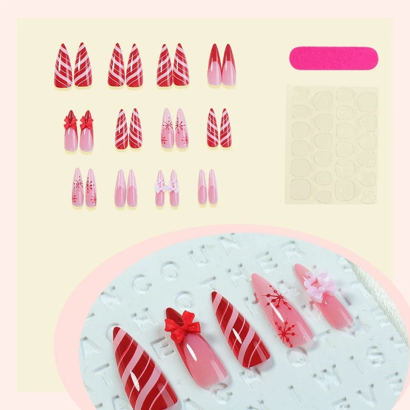 Kunstnagelset mit festlichen 3D-Sternen und eleganten Weihnachtsdesigns Brehn