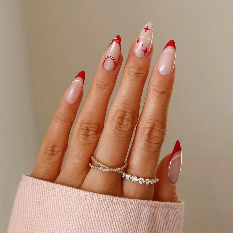 Kunstnagelset mit festlichem Winterthema Brehn