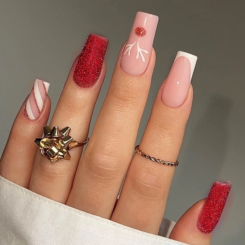 Kunstnagelset mit festlichem Winterthema Brehn