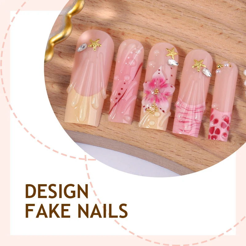 Kunstnagelset mit floralen und glitzernden Verzierungen Brehn