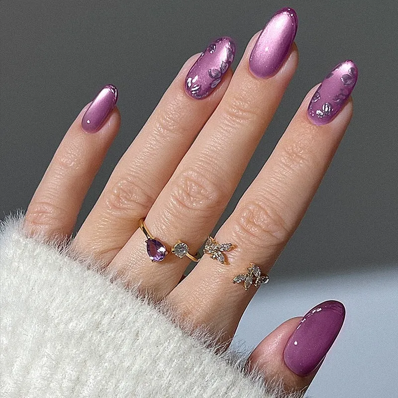 Kunstnagelset mit exquisitem Design und edlen Akzenten Brehn