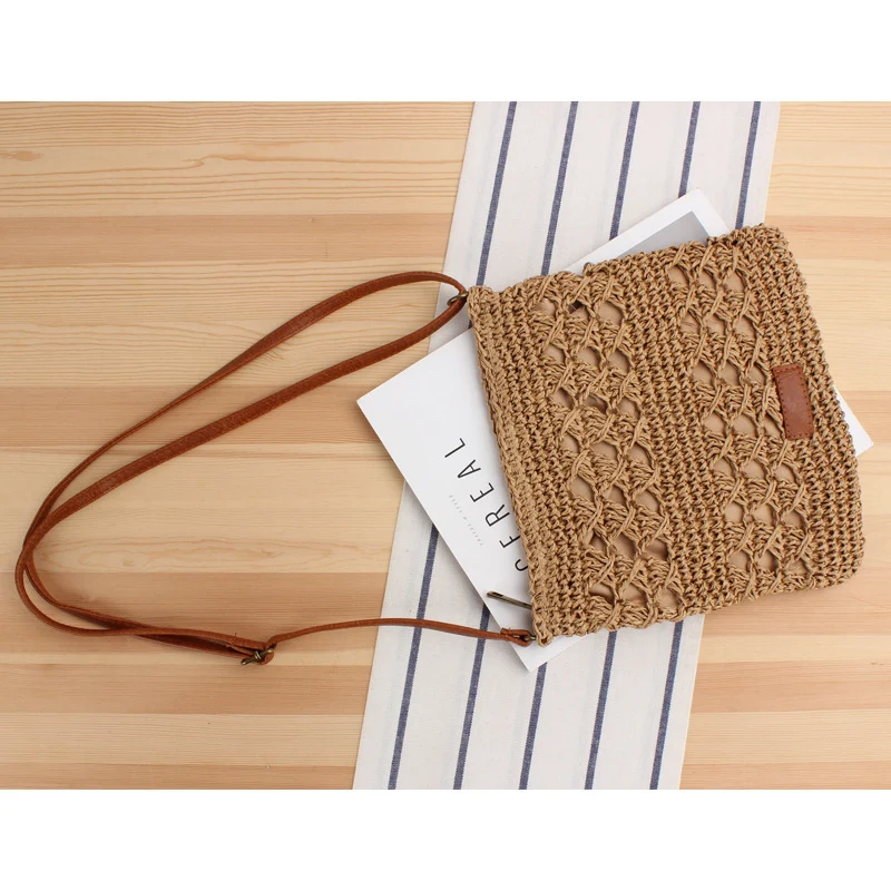 Handtasche aus geflochtenem Naturmaterial mit verstellbarem Schulterriemen Skanto