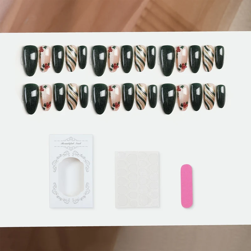 Kunstnagelset mit floralen Akzenten und eleganter Hochglanzoberfläche Brehn
