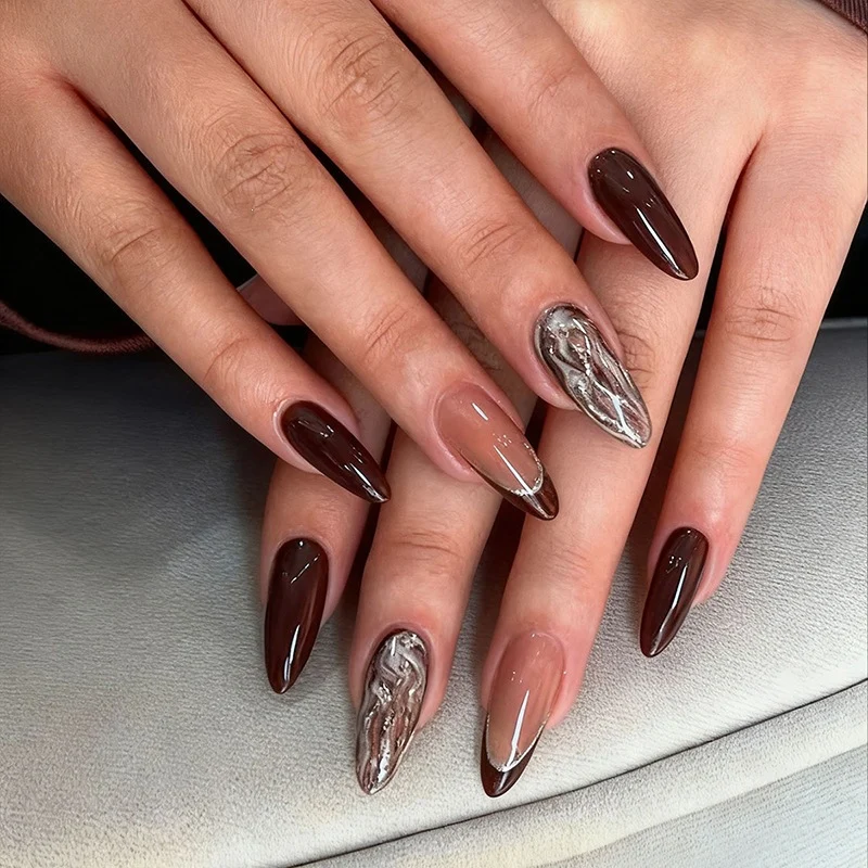 Kunstnagelset mit elegantem Design und 3D-Details Brehn