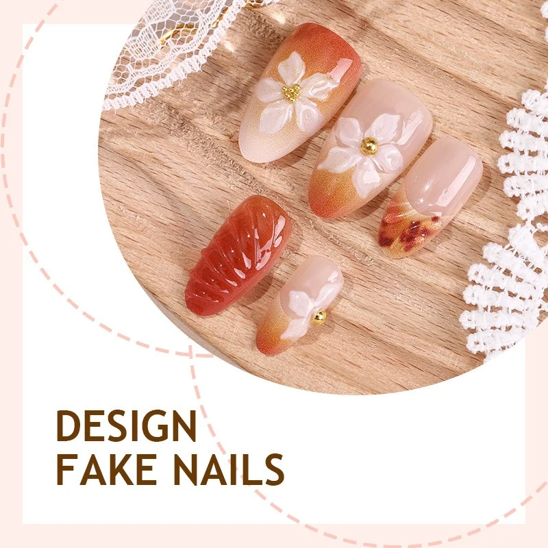 Kunstnagelset mit eleganten Blumen- und Herbstmotiven Brehn