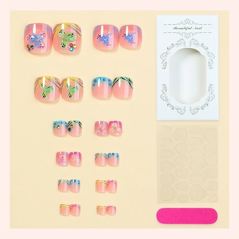 Kunstnagelset mit bunten Schmetterlings- und Blumenmotiven Brehn