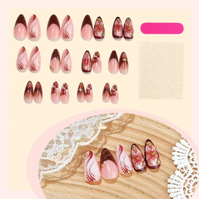 Kunstnagelset mit eleganten 3D-Blütenakzenten und glamourösen Designs Brehn