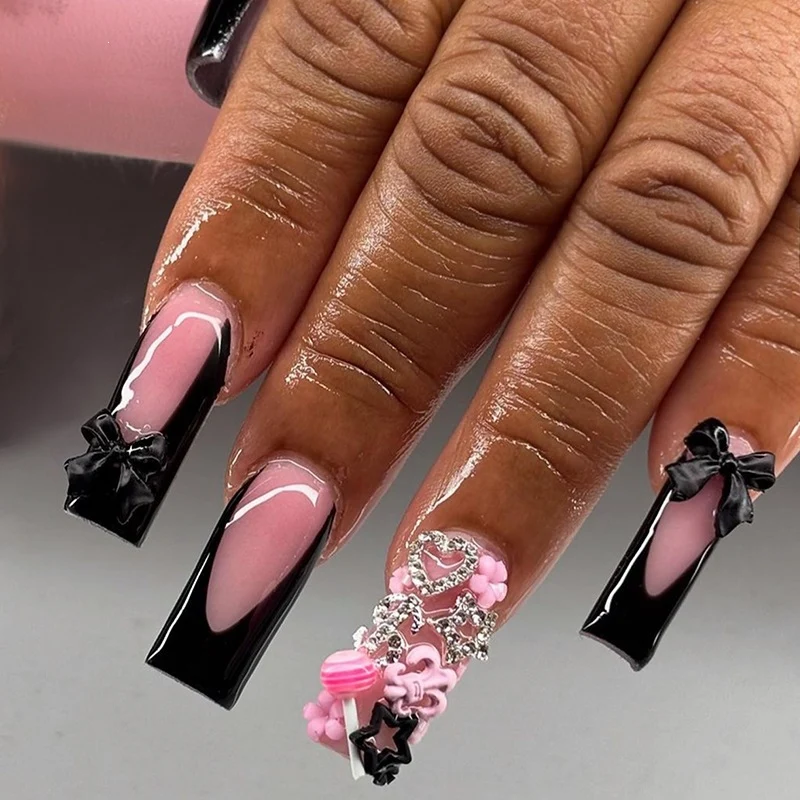 Kunstnagelset mit elegantem Schwarz-Rosa Design Brehn