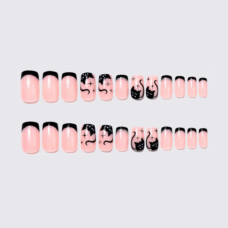 Kunstnagelset mit Glamourösen Schwarz-Designs und funkelnden Akzenten Brehn