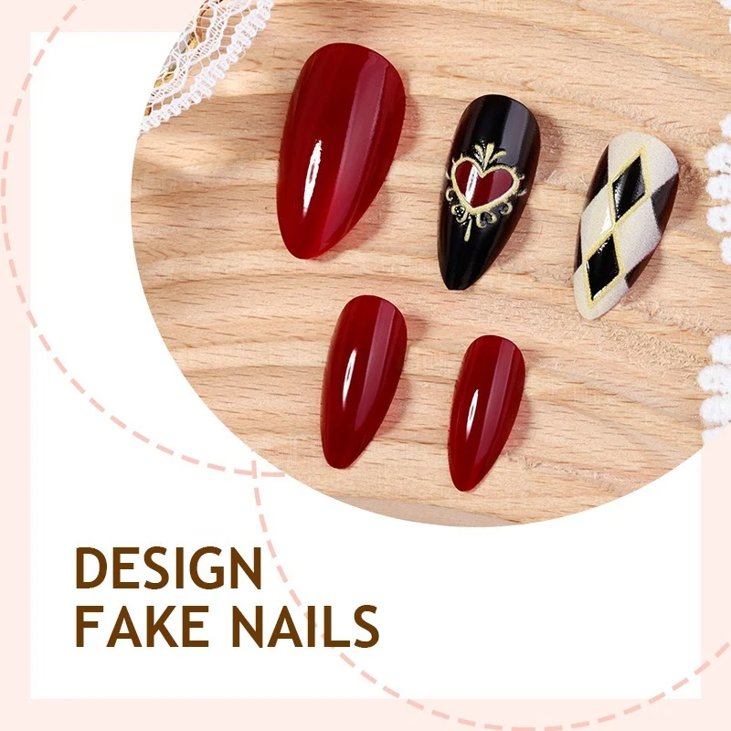 Kunstnagelset mit glamourösen Designs und eleganten Motiven Brehn