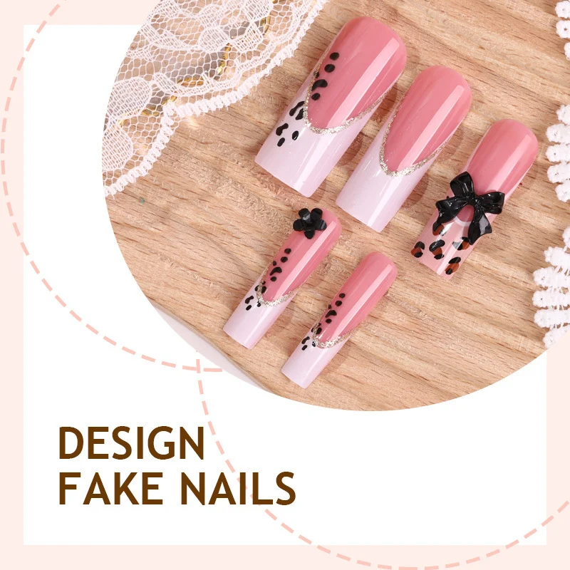 Kunstnagelset mit glamourösen Akzenten und 3D-Details Brehn