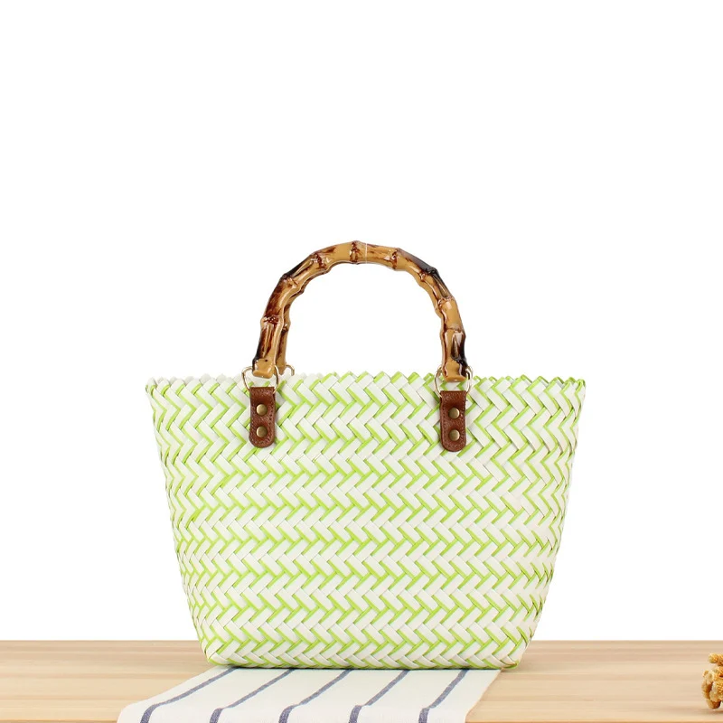 Geflochtene Handtasche mit hochwertigem Bambusgriff Skanto