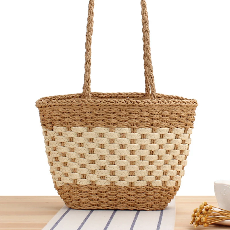 Geflochtene Tragetasche aus Natur-Raffia mit robusten Trageriemen Skanto