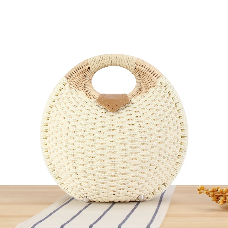 Runde Strohtasche mit elegantem Ledergriff Skanto