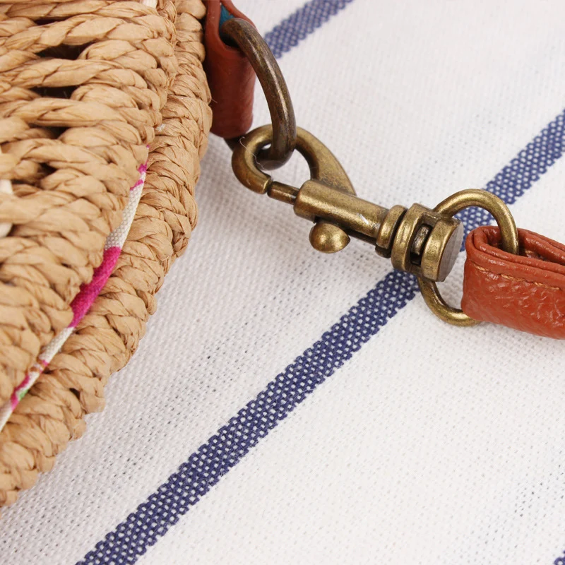 Rattan-Schultertasche im Halbmond-Design Skanto