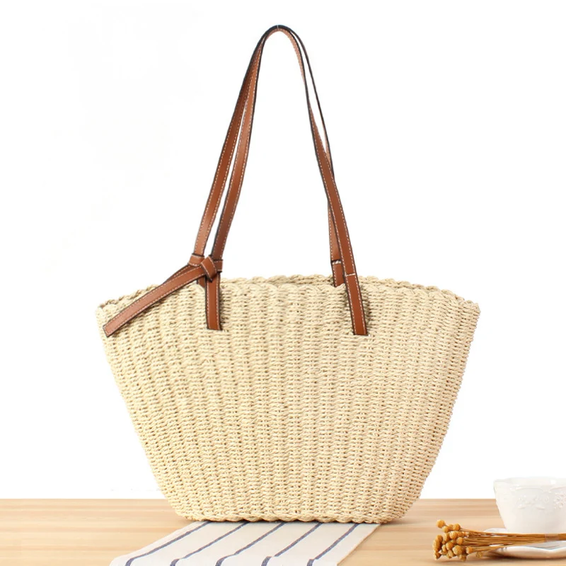Natur-Raffia-Tragetasche mit elegantem Lederdetail Skanto