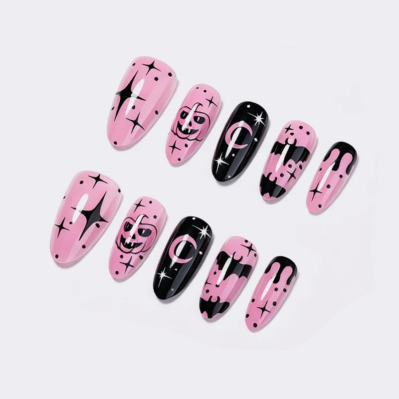 Kreatives Nagelset mit Halloween-Motiv Brehn