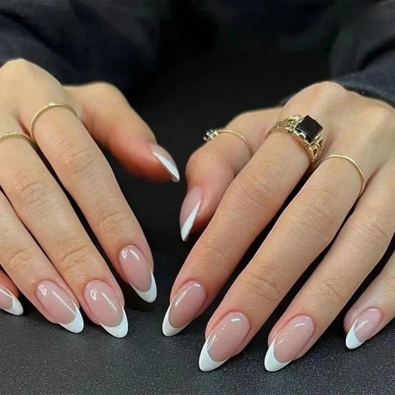 Künstliche Nagelspitzen im eleganten Tropfen-Design Brehn