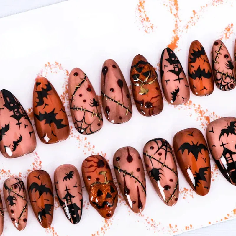 Kreatives Kunstnagelset mit gruseligen Halloween-Motiven Brehn