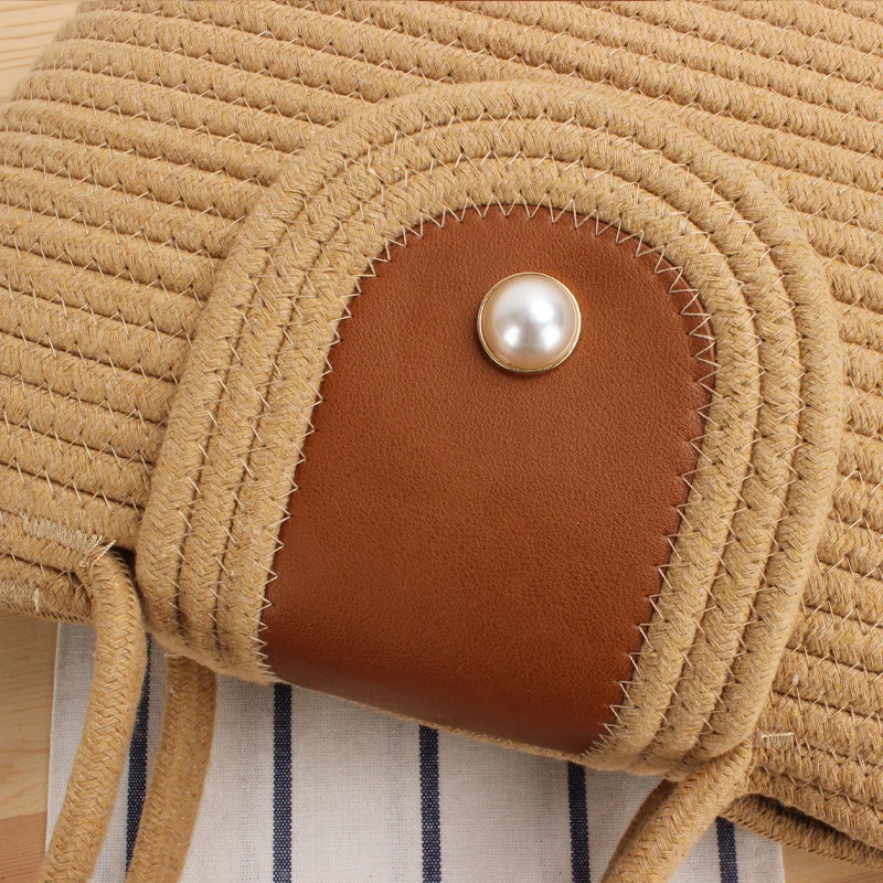 Elegante Korbtasche mit Lederklappe Skanto