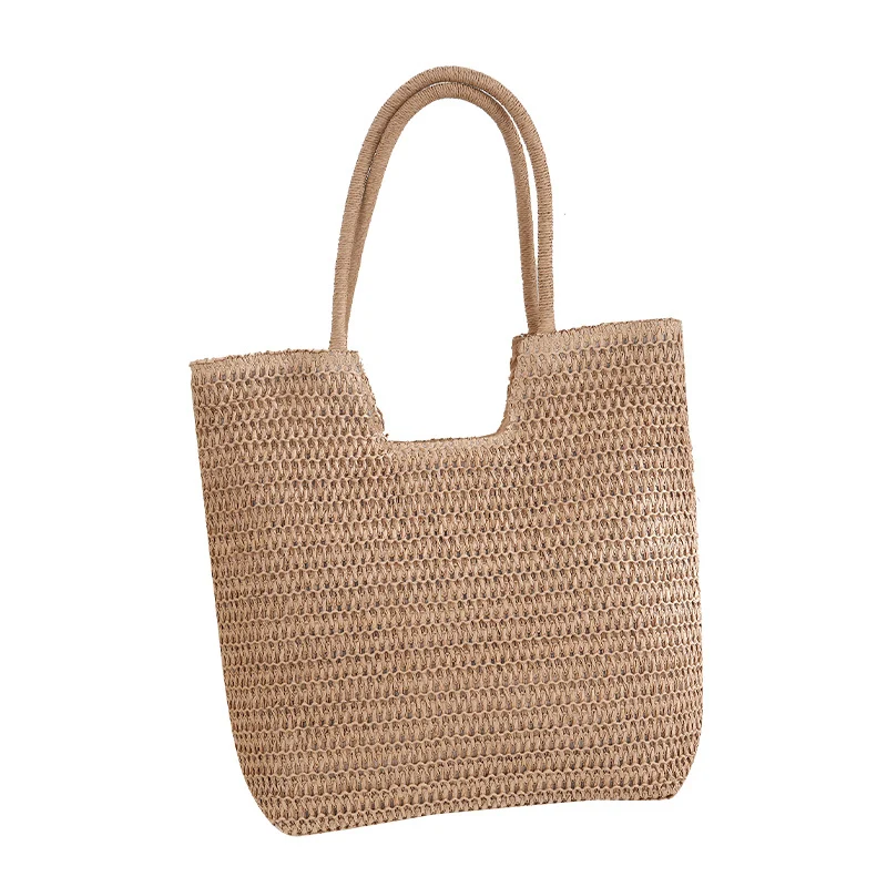 Handgefertigte Strohtasche im modernen Design Skanto