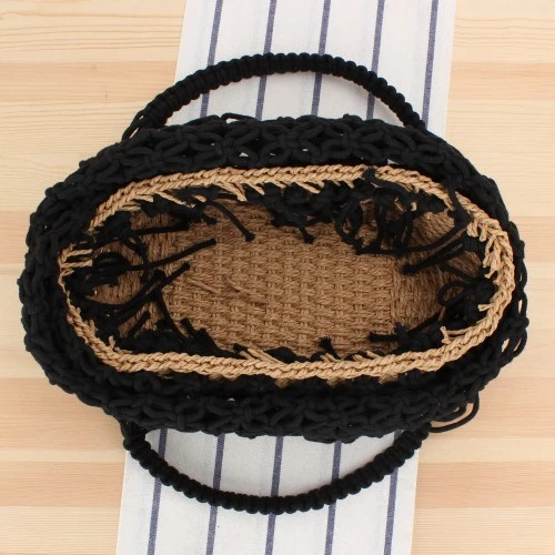 Designer-Umhängetasche aus geflochtenem Raffia Skanto
