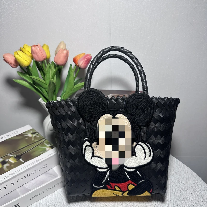 Handtasche mit verspieltem Design Skanto