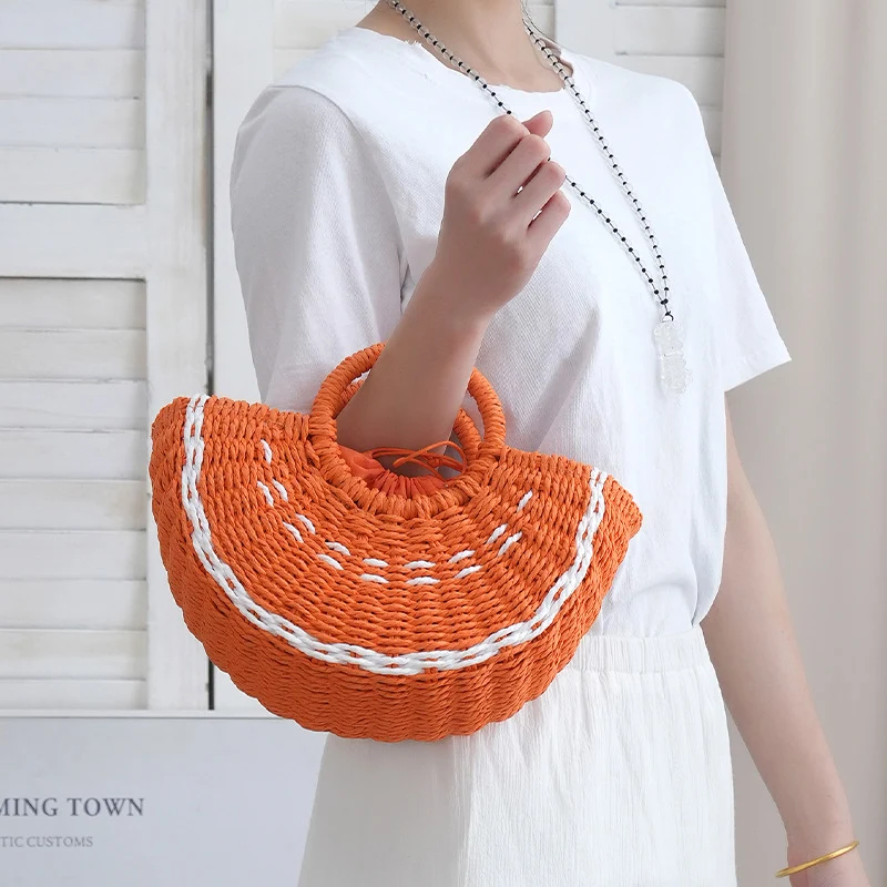 Stylische Strohtasche mit modischem Design Skanto