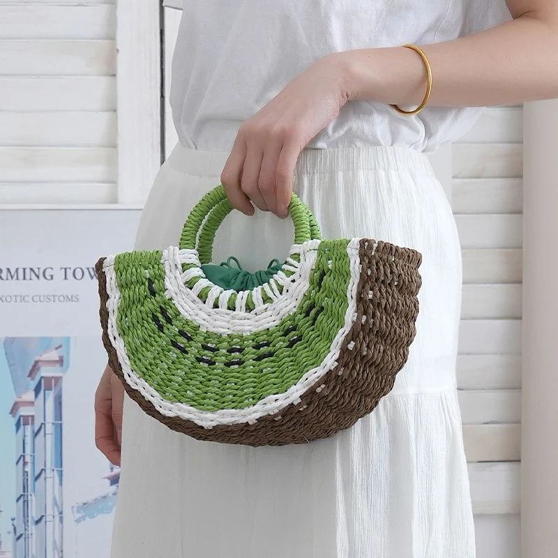 Stylische Strohtasche mit modischem Design Skanto
