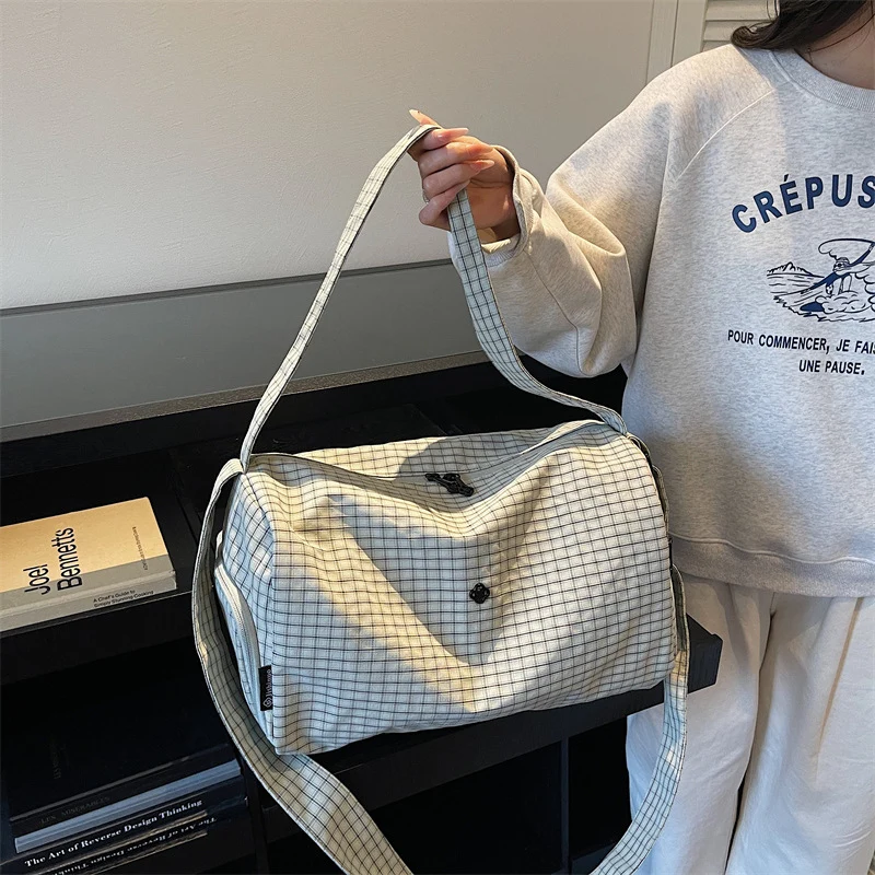 Sportliche und stilvolle Damen-Reisetasche Skanto