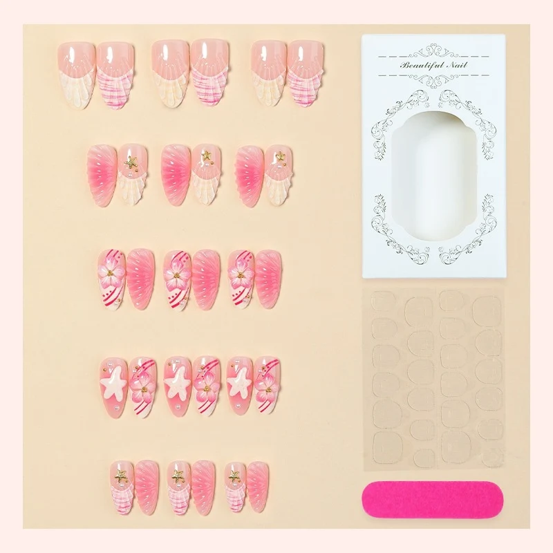 Hochwertiges Kunstnagelset mit maritimem Design und kreativen Verzierungen Brehn