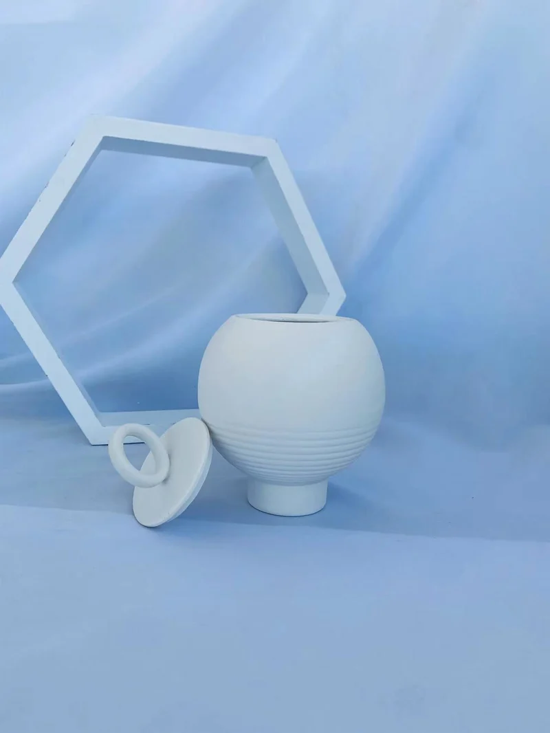 Moderne Skulpturale Dekorative Lampe Brehn