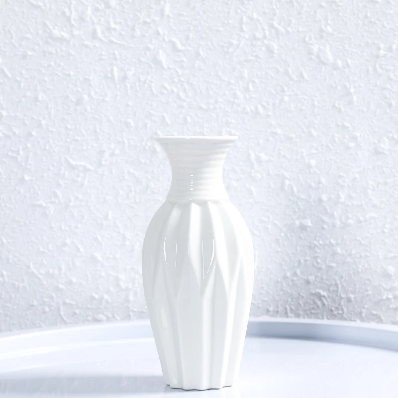 Modern gerippten Keramik Blumenvasen Brehn