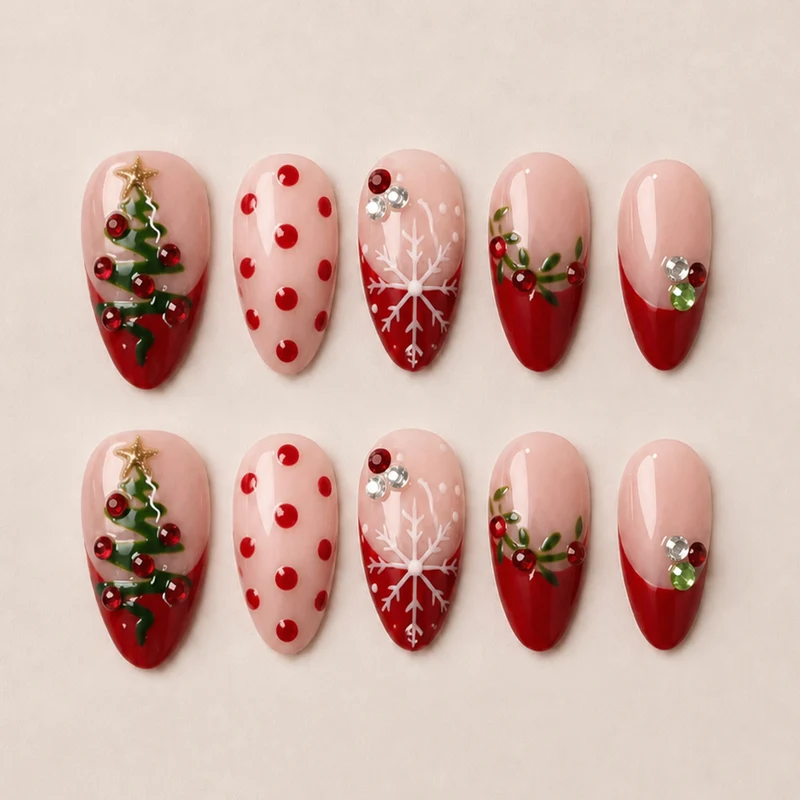 Festliche Kunstnägel mit Weihnachtsmotiven Brehn
