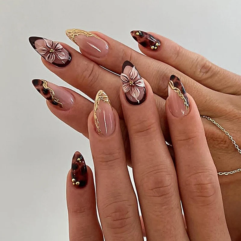 Exquisite Kunstnagel-Kollektion Brehn
