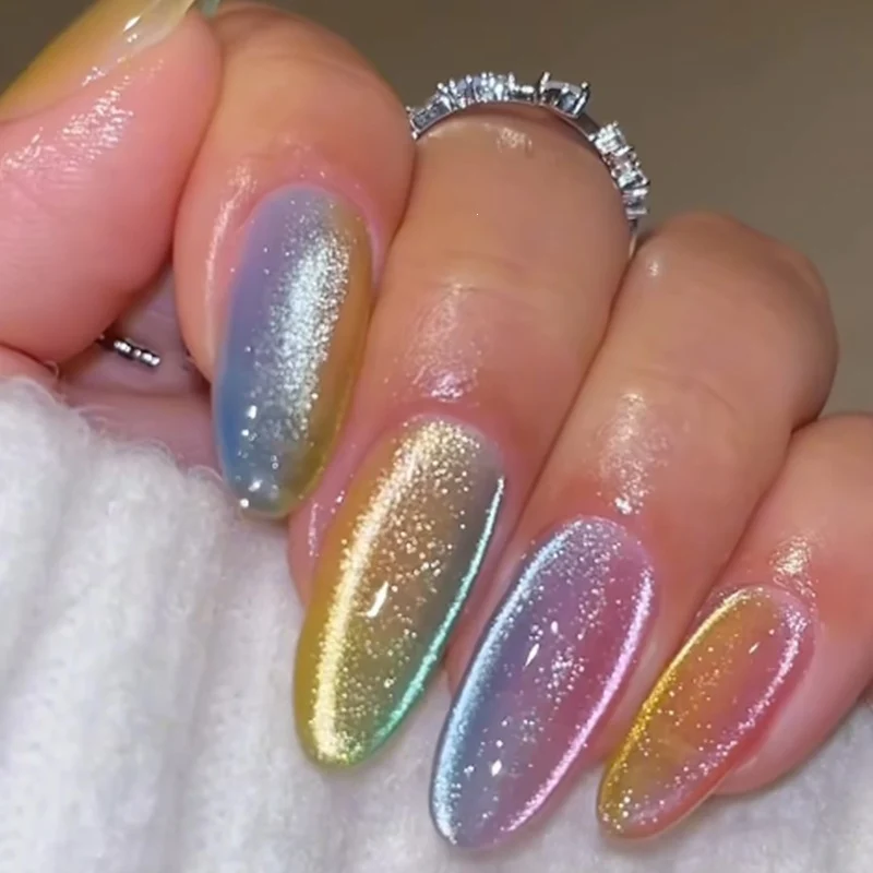 Elegantes und kreatives Kunstnagelset Brehn