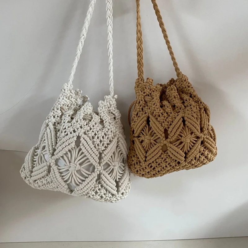 Makramee-Umhängetasche mit detailreichem Muster Skanto