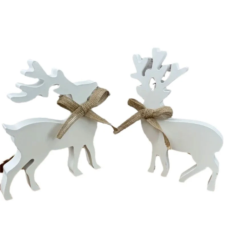 Dekorative Holzrentierfiguren