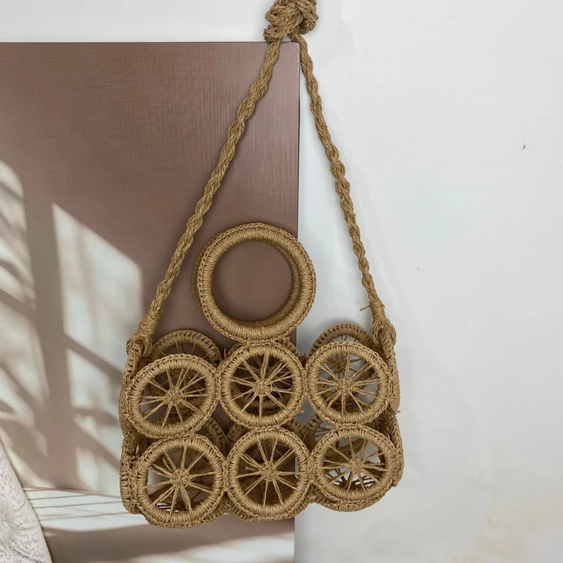 Künstlerische Korbtasche mit auffälligem Muster Skanto