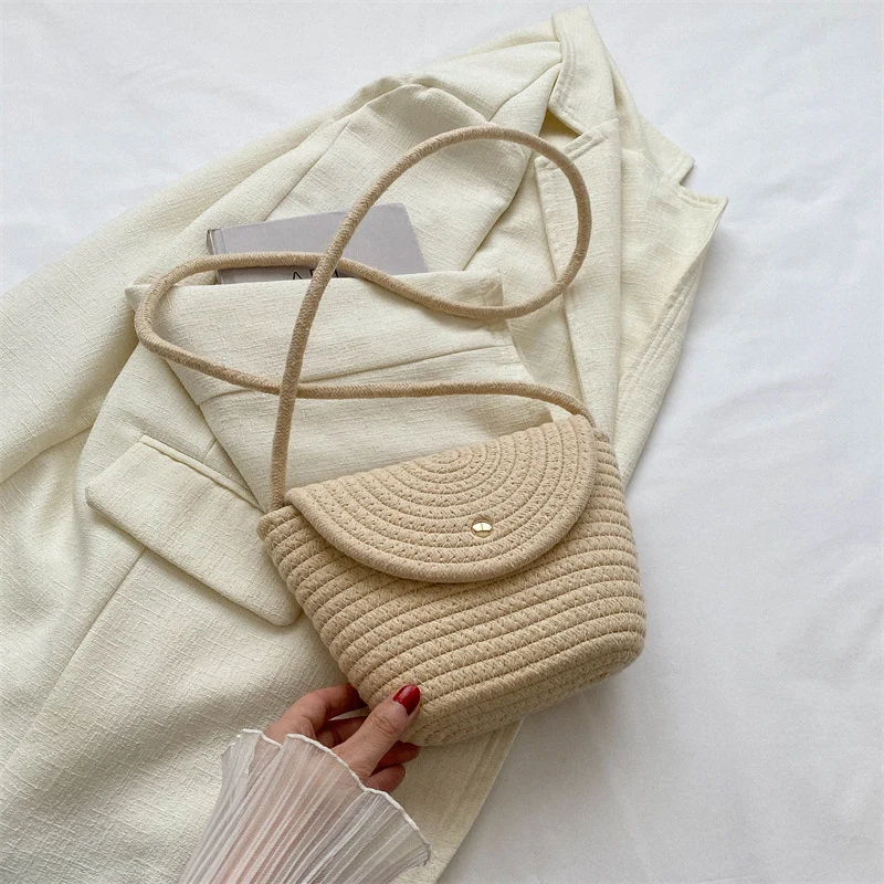 Handtasche mit Wellenmuster Skanto