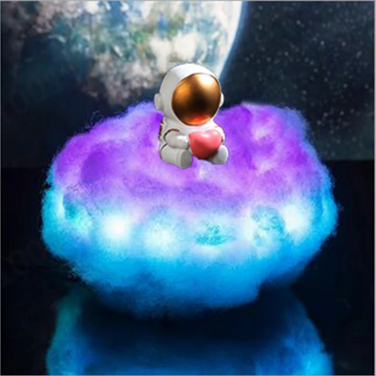 Astronaut Wolkenlicht