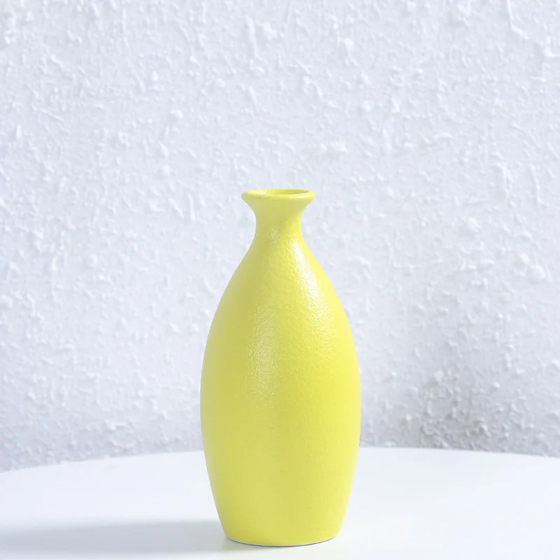 Minimalistischer Texturierter Keramik Blumen Vase Brehn