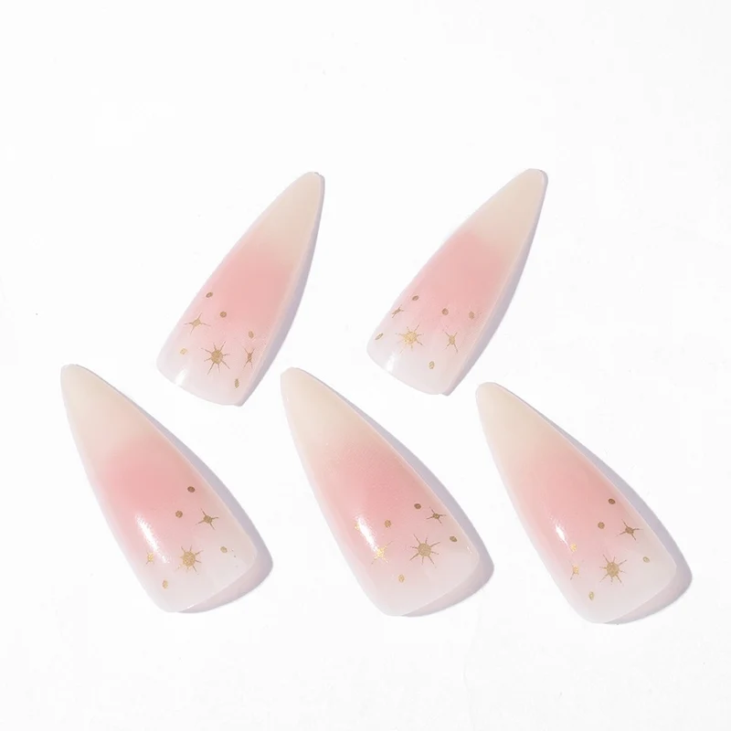 Elegante und anmutige Künstliche Fingernägel Brehn