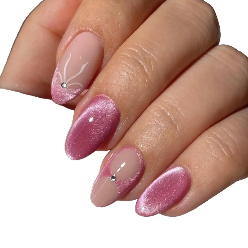 Elegante Kunstnägel mit Glitzerakzenten Brehn