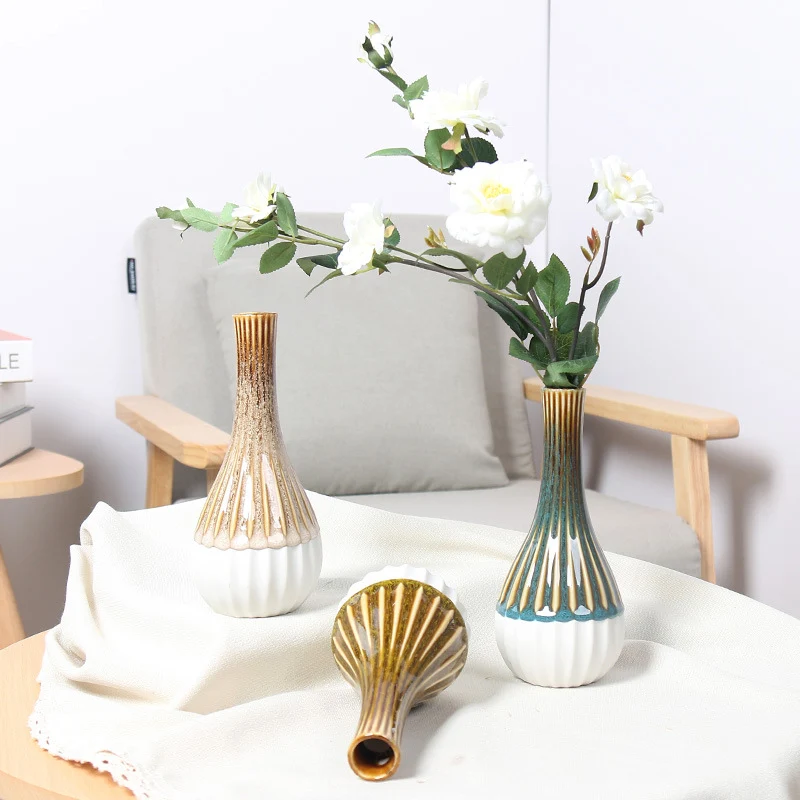Elegante Blumenarrangement Vase Brehn