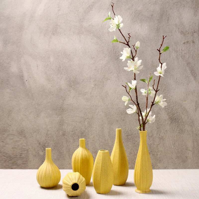 Elegante dekorative Blumenvasen Brehn